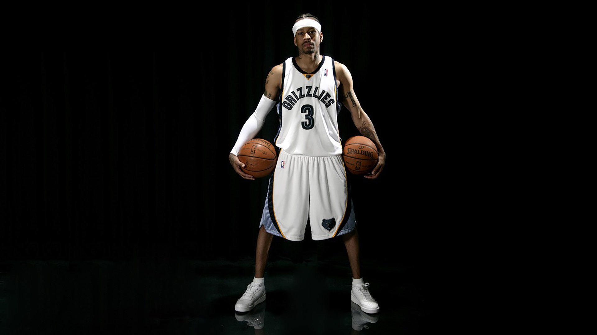 魔术击溃雄鹿，新生力量的季后赛宣言