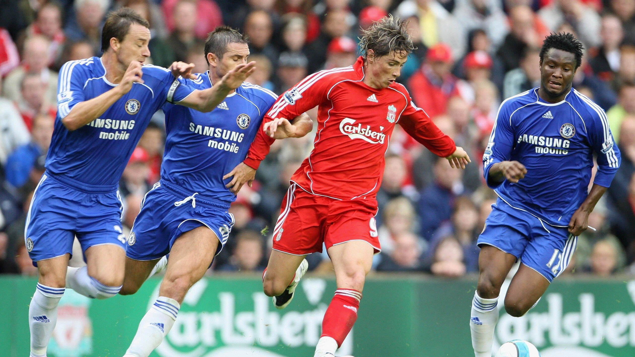 红牛车队翻盘梅赛德斯，皮亚斯特里扛起全队的逆袭之路